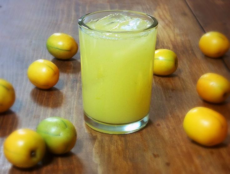 Agua fresca de ciruela